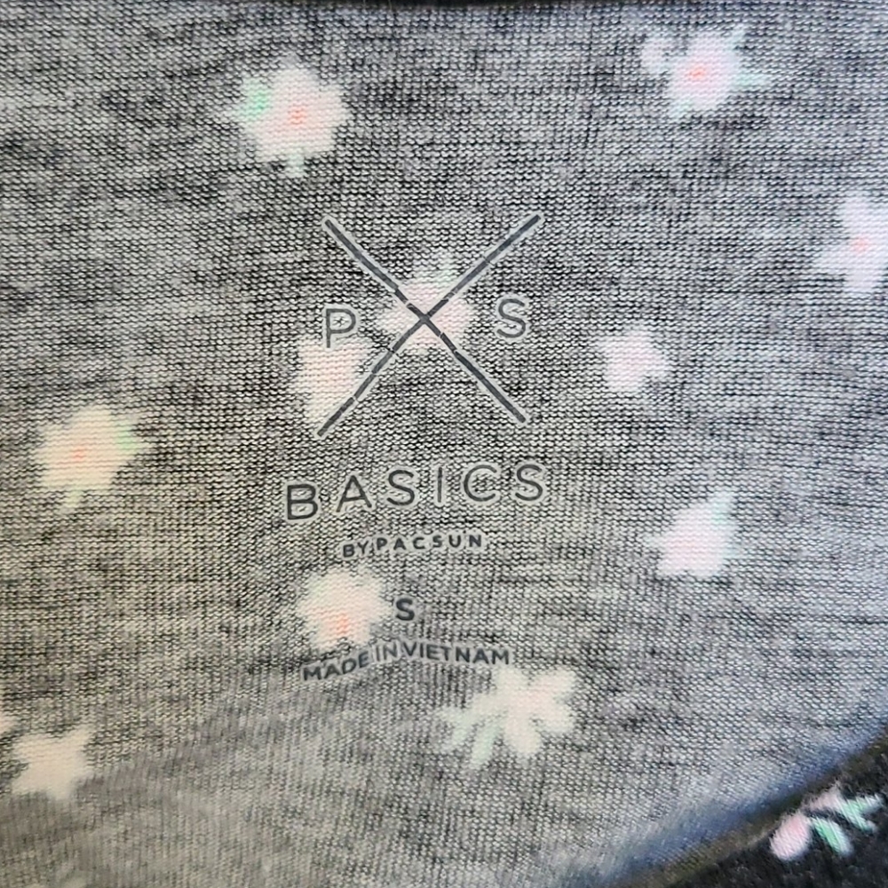 PacSun Cropped Floral Tank - Picture 3 of 3